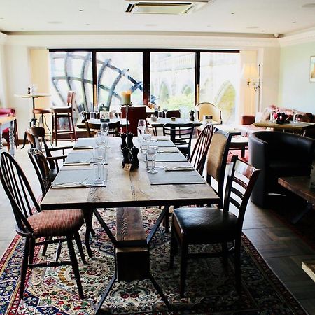 באת' Old Mill Hotel & Lodge מראה חיצוני תמונה