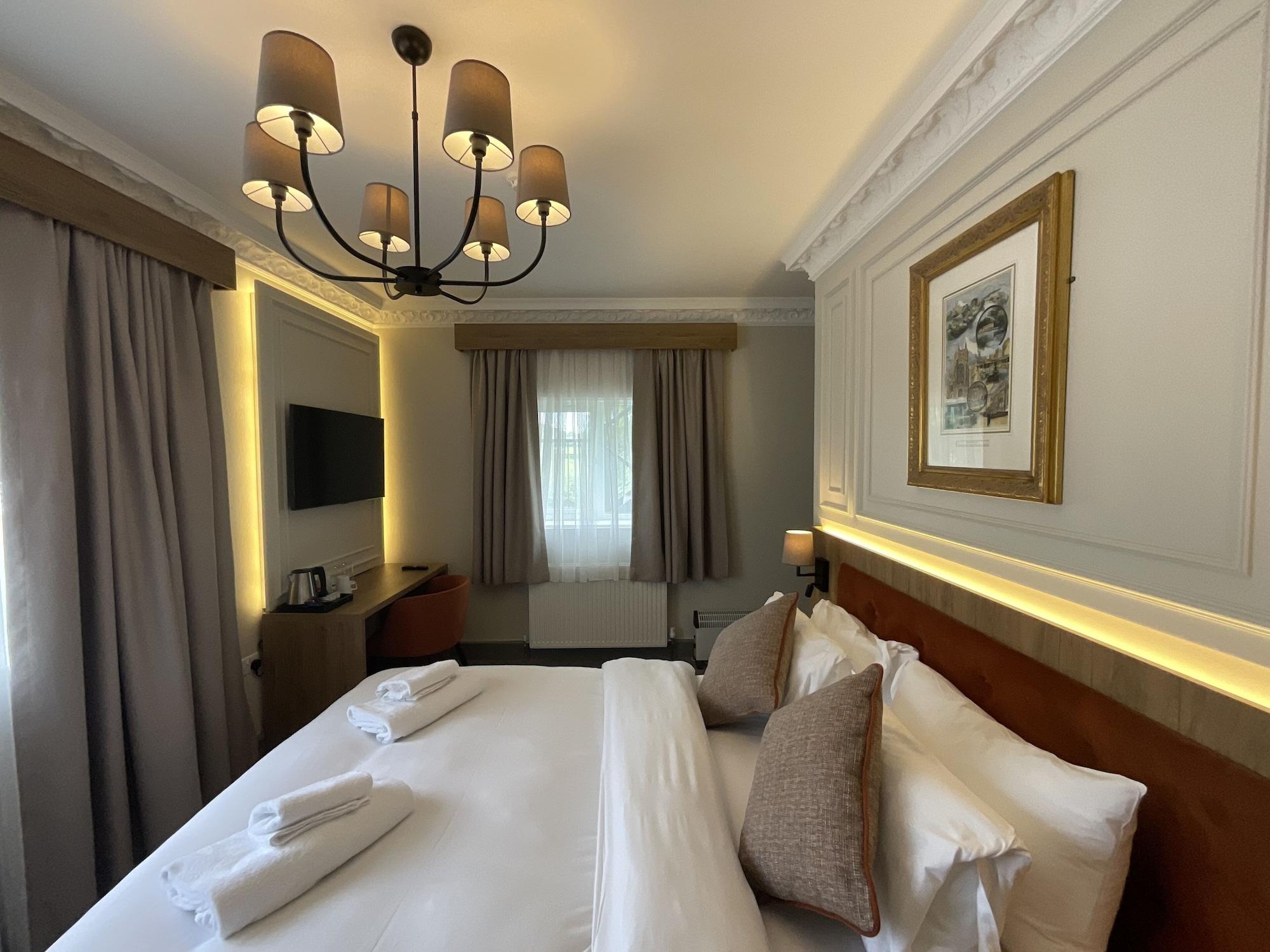 באת' Old Mill Hotel & Lodge מראה חיצוני תמונה