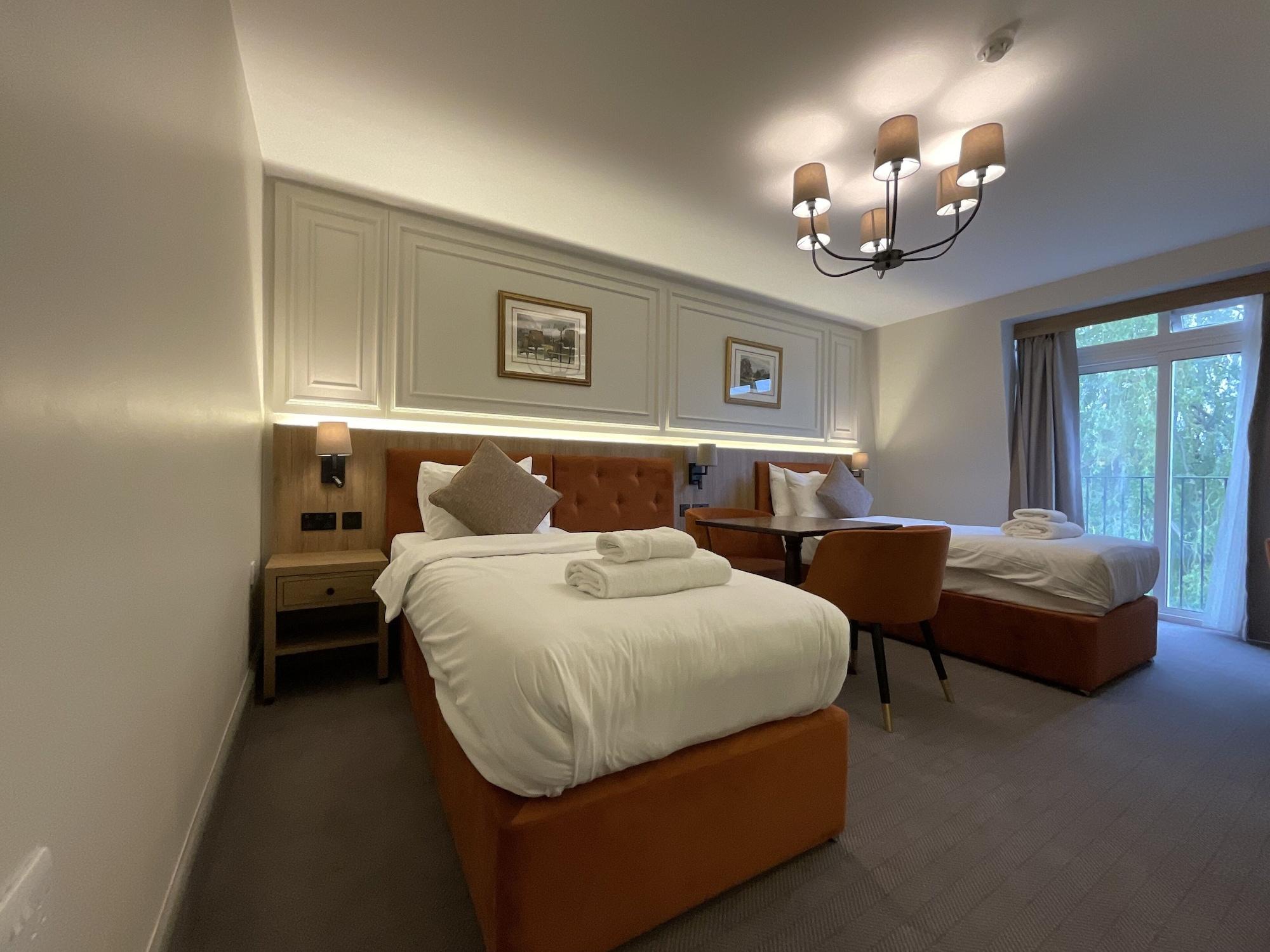 באת' Old Mill Hotel & Lodge מראה חיצוני תמונה