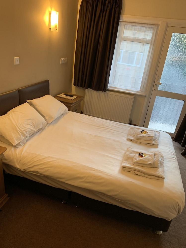 באת' Old Mill Hotel & Lodge מראה חיצוני תמונה